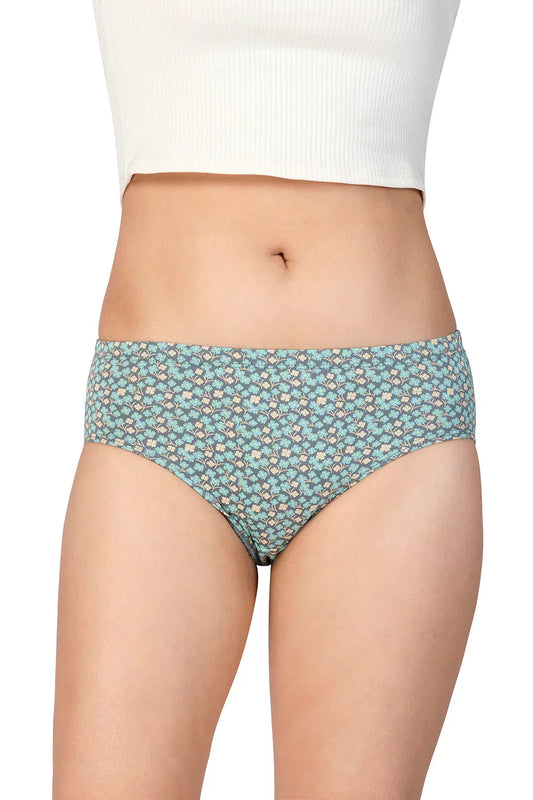 Understanding the Basics: Seamless vs. Cotton Panties for Women